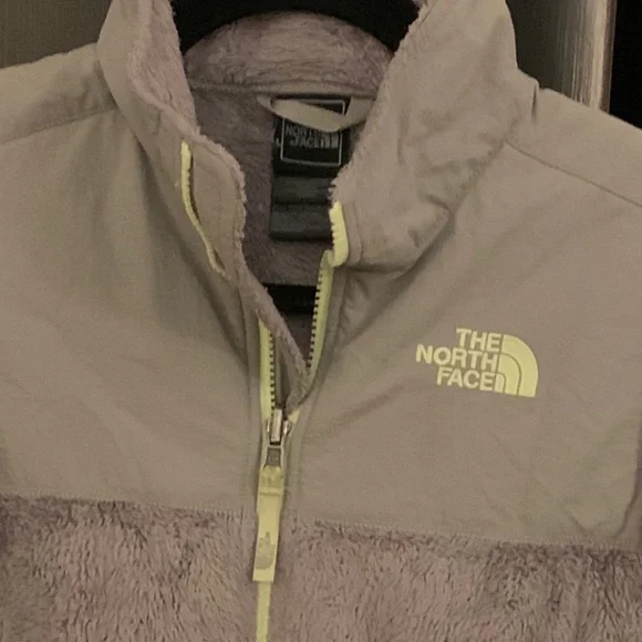 North Face Jacket Size Medium (10/12) - Picture 6 of 6